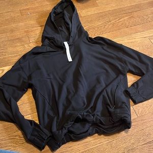 Lululemon Black cropped hoodie